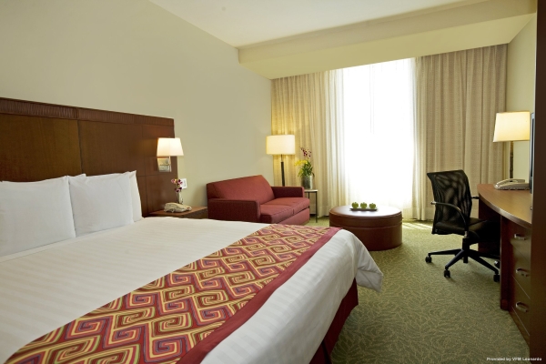 Hotel Courtyard Panama Multiplaza Mall